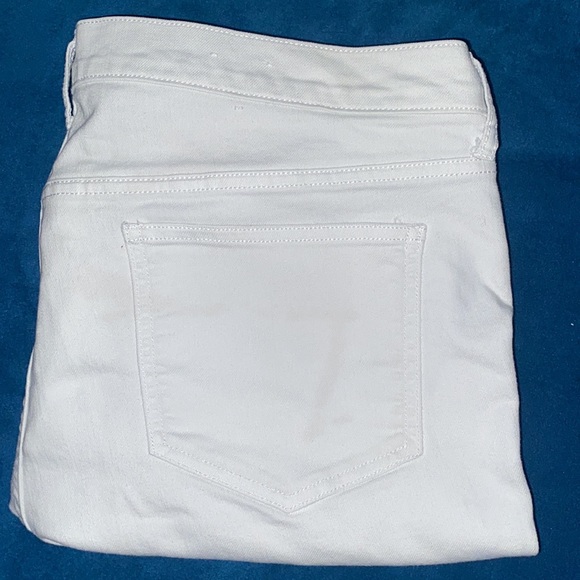 Old Navy women’s jeans - Picture 1 of 7